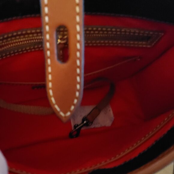 Brand New Dooney&Bourke Messenger Crossbody in Brown Tmoro Ostrich Print - Picture 7 of 9
